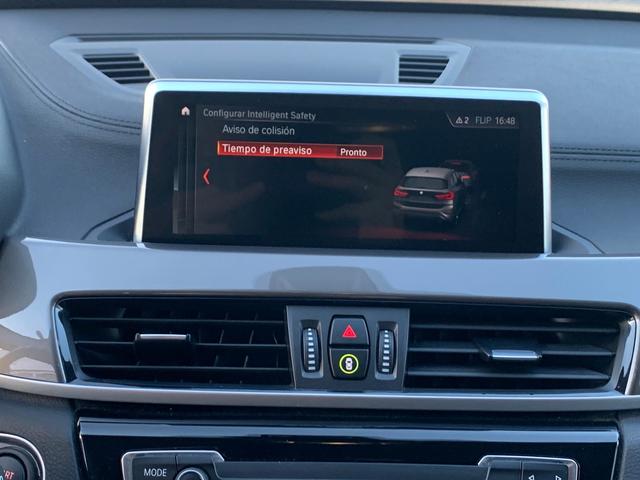 BMW X1 sDrive18d color Blanco. Año 2020. 110KW(150CV). Diésel. En concesionario Unicars Ponent de Lleida