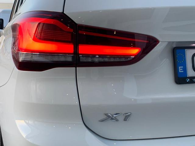 BMW X1 sDrive18d color Blanco. Año 2020. 110KW(150CV). Diésel. En concesionario Unicars Ponent de Lleida
