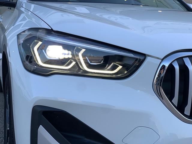 BMW X1 sDrive18d color Blanco. Año 2020. 110KW(150CV). Diésel. En concesionario Unicars Ponent de Lleida