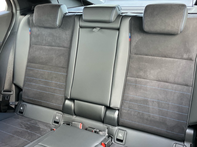 BMW X2 sDrive18d color Blanco. Año 2025. 110KW(150CV). Diésel. En concesionario Bernesga Motor León (Bmw y Mini) de León