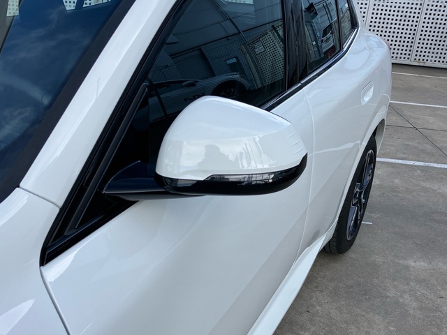 BMW X2 sDrive18d color Blanco. Año 2025. 110KW(150CV). Diésel. En concesionario Bernesga Motor León (Bmw y Mini) de León