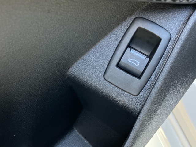 BMW X2 sDrive18d color Blanco. Año 2025. 110KW(150CV). Diésel. En concesionario Bernesga Motor León (Bmw y Mini) de León