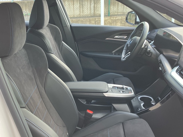 BMW X2 sDrive18d color Blanco. Año 2025. 110KW(150CV). Diésel. En concesionario Bernesga Motor León (Bmw y Mini) de León