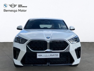 Fotos de BMW X2 sDrive18d color Blanco. Año 2025. 110KW(150CV). Diésel. En concesionario Bernesga Motor León (Bmw y Mini) de León
