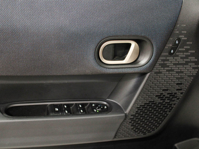 fotoG 15 del MINI MINI Cooper 5 Puertas C 115 kW (156 CV) 156cv Gasolina del 2025 en Barcelona