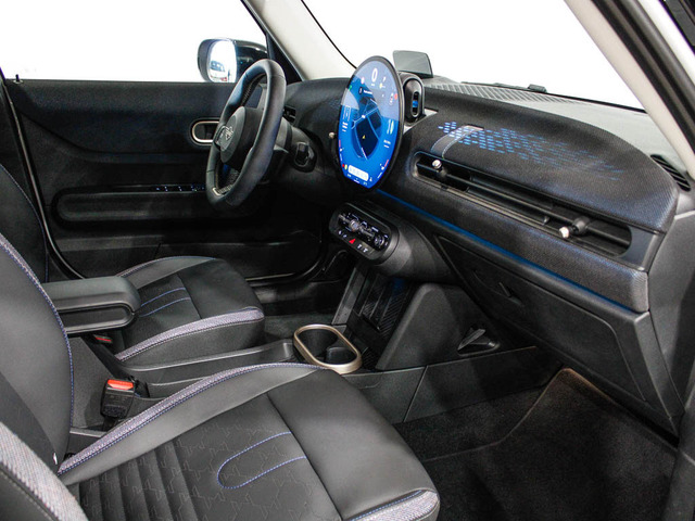 fotoG 16 del MINI MINI Cooper 5 Puertas C 115 kW (156 CV) 156cv Gasolina del 2025 en Barcelona