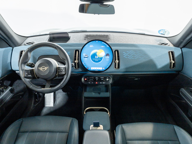 fotoG 6 del MINI MINI Countryman C 125 kW (170 CV) 170cv Gasolina del 2024 en Girona