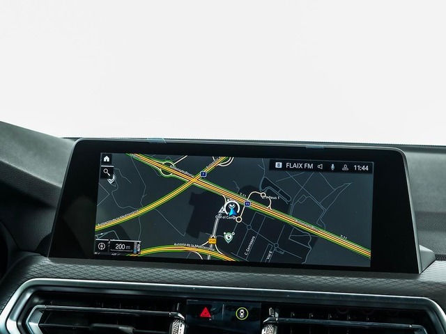 BMW X3 xDrive30e color Gris. Año 2023. 215KW(292CV). Híbrido Electro/Gasolina. En concesionario Oliva Motor Girona de Girona