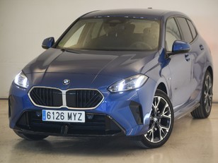 BMW Serie 1 118d color Azul. Año 2025. 110KW(150CV). Diésel. 