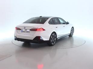 BMW Serie 5 520d color Blanco. Año 2025. 145KW(197CV). Diésel. 