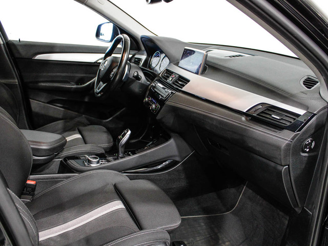 BMW X2 sDrive18d color Negro. Año 2019. 110KW(150CV). Diésel. En concesionario Barcelona Premium -- GRAN VIA de Barcelona