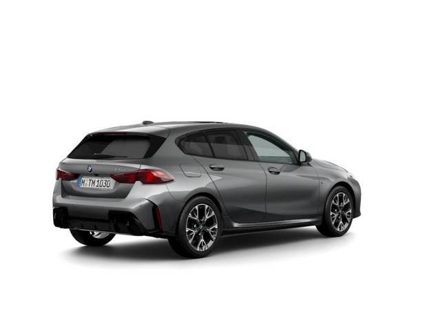 BMW Serie 1 120d color Gris. Año 2025. 120KW(163CV). Diésel. En concesionario ALBAMOCION CIUDAD REAL de Ciudad Real