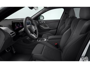 Fotos de BMW Serie 1 120d color Gris. Año 2025. 120KW(163CV). Diésel. En concesionario ALBAMOCION CIUDAD REAL  de Ciudad Real