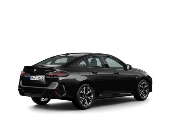 BMW Serie 2 220d Gran Coupe color Negro. Año 2025. 120KW(163CV). Diésel. En concesionario ALBAMOCION CIUDAD REAL de Ciudad Real