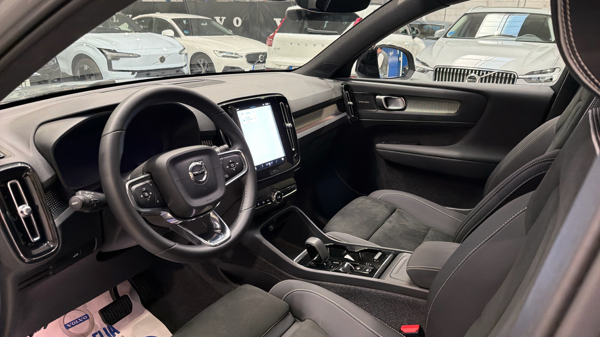 Volvo XC40 segunda mano 88666577 - 4 Volvo XC40 segunda mano 88666577 - 4