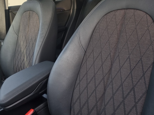 BMW X1 sDrive18d color Gris. Año 2022. 110KW(150CV). Diésel. En concesionario Benigar Alzira de Valencia