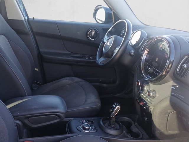 fotoG 8 del MINI MINI Countryman Cooper 100 kW (136 CV) 136cv Gasolina del 2022 en Vizcaya