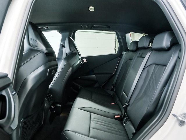 BMW X3 xDrive30e color Gris. Año 2025. 220KW(299CV). Híbrido Electro/Gasolina. En concesionario Oliva Motor Tarragona de Tarragona