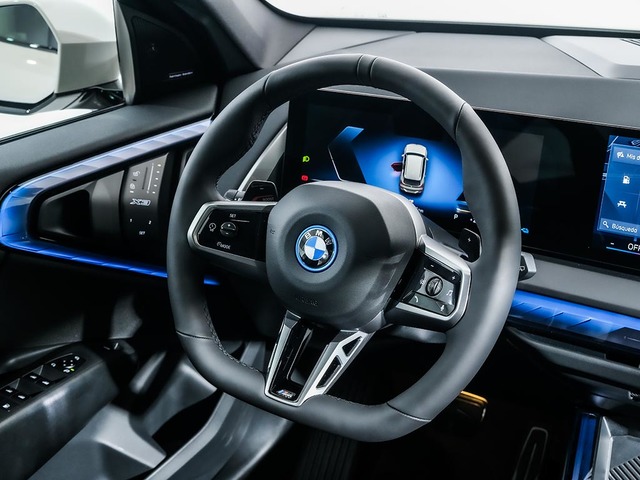 BMW X3 xDrive30e color Gris. Año 2025. 220KW(299CV). Híbrido Electro/Gasolina. En concesionario Oliva Motor Tarragona de Tarragona