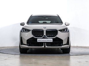 Fotos de BMW X3 xDrive30e color Gris. Año 2025. 220KW(299CV). Híbrido Electro/Gasolina. En concesionario Oliva Motor Tarragona de Tarragona