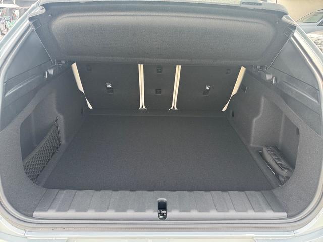 fotoG 13 del BMW iX2 eDrive20 150 kW (204 CV) 204cv Eléctrico del 2025 en Málaga