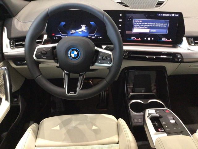 fotoG 10 del BMW iX2 eDrive20 150 kW (204 CV) 204cv Eléctrico del 2025 en Málaga