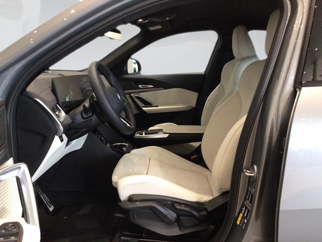 fotoG 11 del BMW iX2 eDrive20 150 kW (204 CV) 204cv Eléctrico del 2025 en Málaga