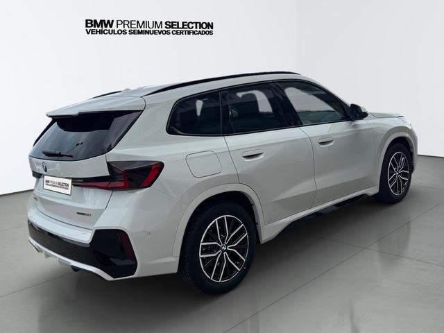 fotoG 3 del BMW iX1 eDrive20 150 kW (204 CV) 204cv Eléctrico del 2025 en Málaga