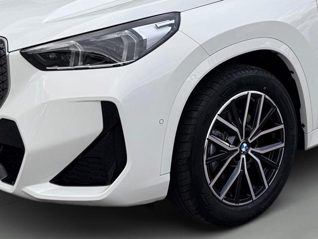 fotoG 5 del BMW iX1 eDrive20 150 kW (204 CV) 204cv Eléctrico del 2025 en Málaga