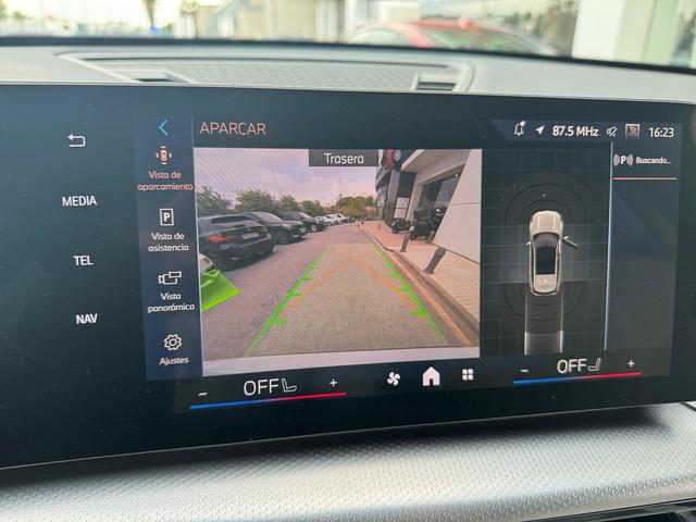 fotoG 15 del BMW iX1 eDrive20 150 kW (204 CV) 204cv Eléctrico del 2025 en Málaga