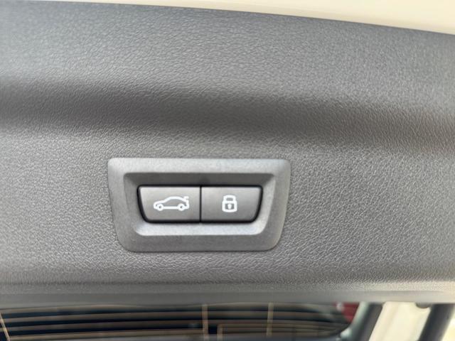 fotoG 25 del BMW iX1 eDrive20 150 kW (204 CV) 204cv Eléctrico del 2025 en Málaga