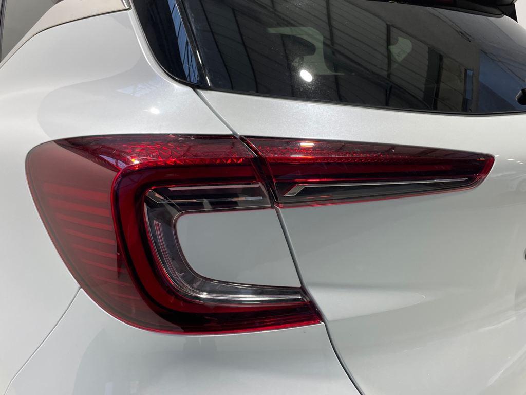 Renault Captur TCe 140 Micro Híbrido en Barcelona