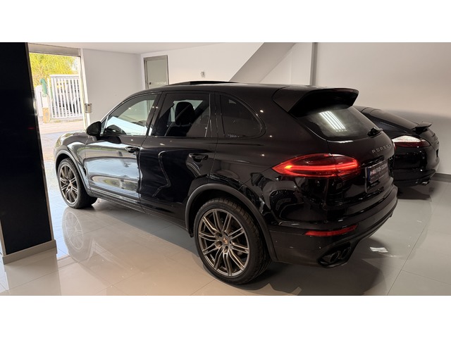 Porsche Cayenne S Diesel 283 kW (385 CV)