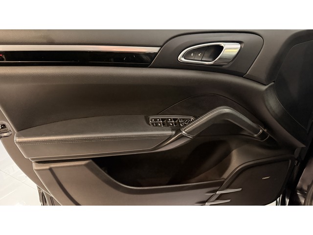 Porsche Cayenne S Diesel 283 kW (385 CV)