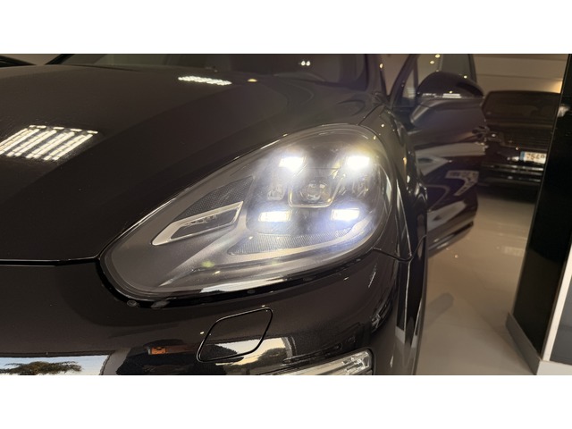 Porsche Cayenne S Diesel 283 kW (385 CV)