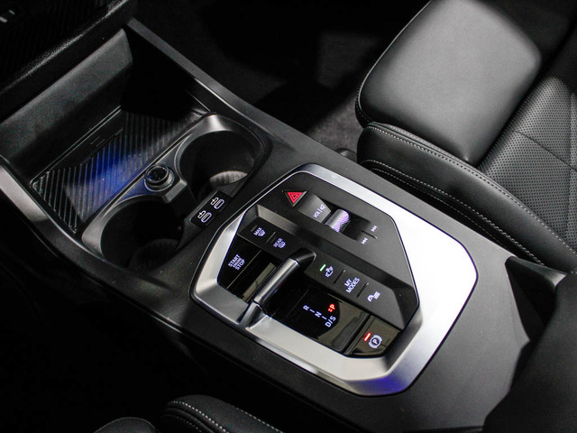 BMW Serie 2 220d Gran Coupe color Azul. Año 2025. 120KW(163CV). Diésel. En concesionario Barcelona Premium -- GRAN VIA de Barcelona