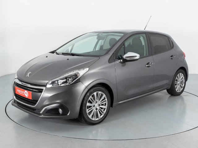 Peugeot 208 PureTech 82