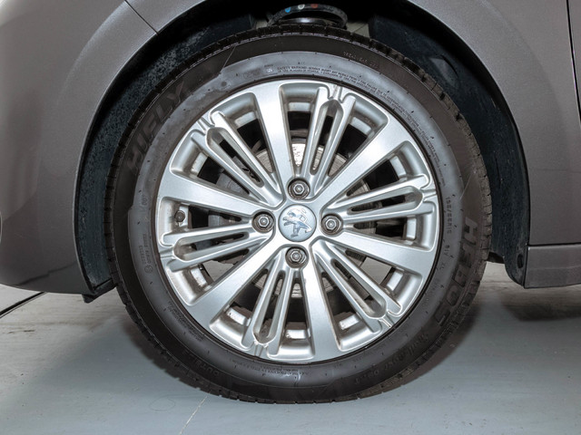 Peugeot 208 PureTech 82