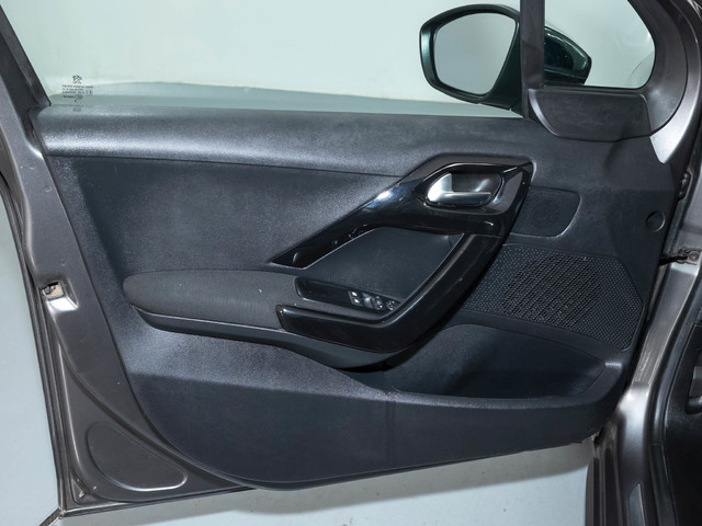 Peugeot 208 PureTech 82