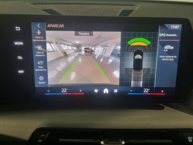 BMW X1 sDrive18d color Negro. Año 2023. 110KW(150CV). Diésel. En concesionario Lurauto - Gipuzkoa de Guipuzcoa