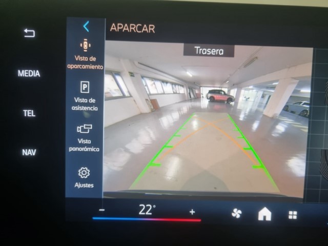 BMW X1 sDrive18d color Negro. Año 2023. 110KW(150CV). Diésel. En concesionario Lurauto - Gipuzkoa de Guipuzcoa