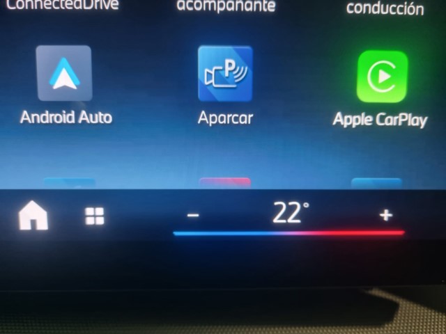 BMW X1 sDrive18d color Negro. Año 2023. 110KW(150CV). Diésel. En concesionario Lurauto - Gipuzkoa de Guipuzcoa