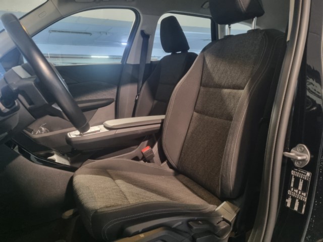 BMW X1 sDrive18d color Negro. Año 2023. 110KW(150CV). Diésel. En concesionario Lurauto - Gipuzkoa de Guipuzcoa