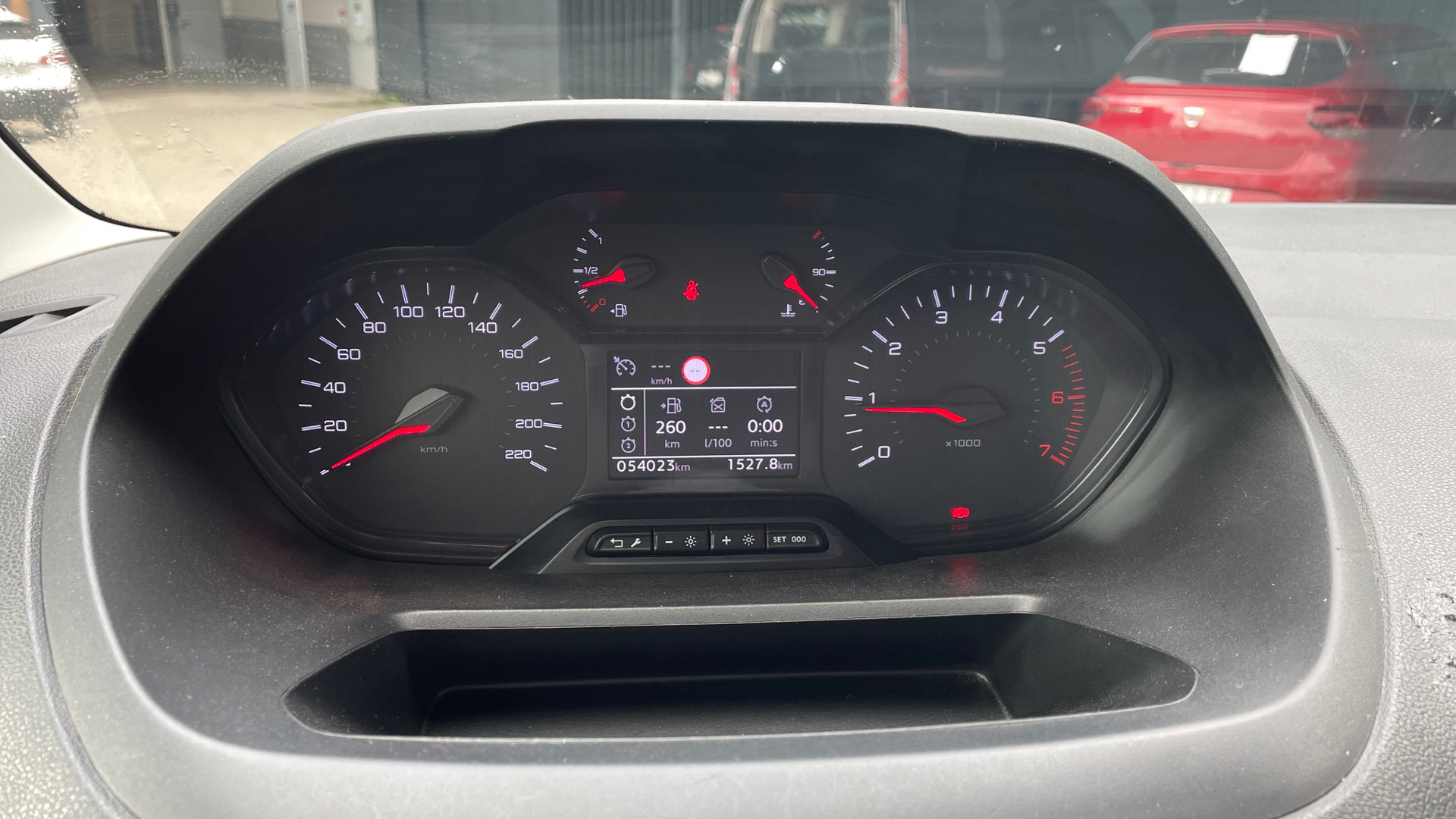 Peugeot Rifter BlueHDi 100 en Barcelona