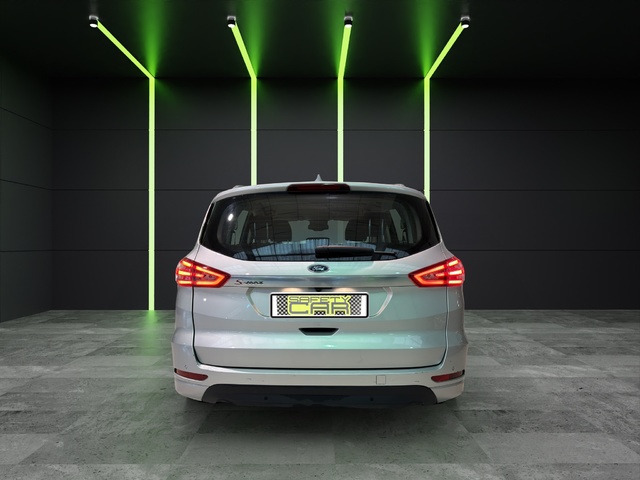 Ford S-Max 2.0 TDCI Panther Titanium Powershift 110 kW (150 CV)