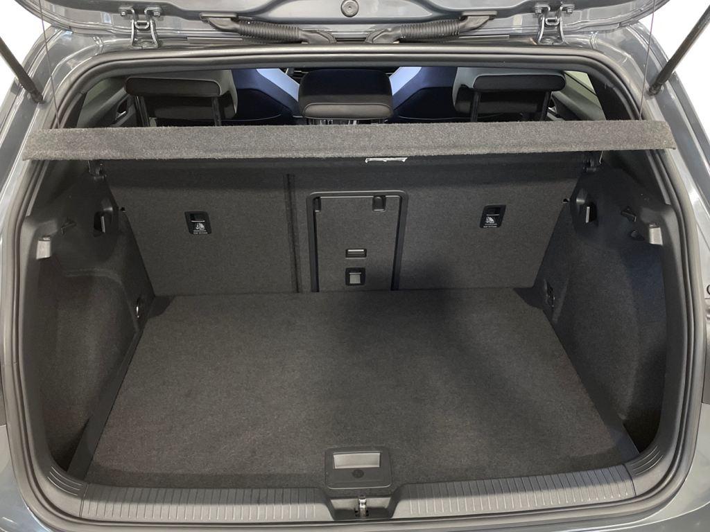 Volkswagen Golf 2.0 TDI en Barcelona