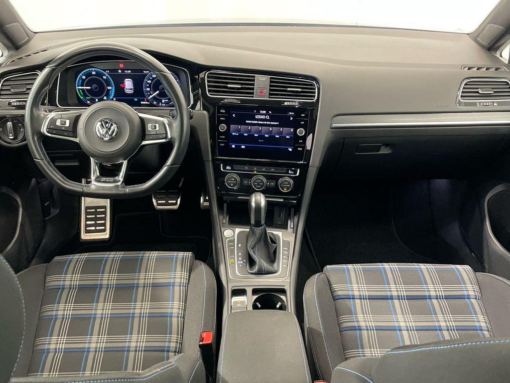 Volkswagen Golf 1.4 TSI en Barcelona