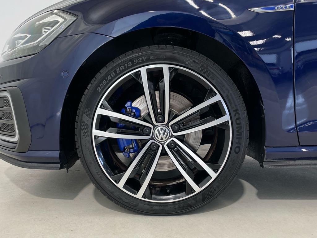 Volkswagen Golf 1.4 TSI en Barcelona