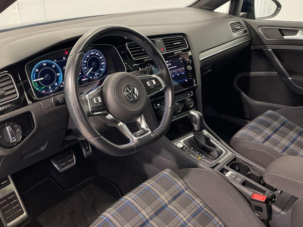 Volkswagen Golf 1.4 TSI en Barcelona