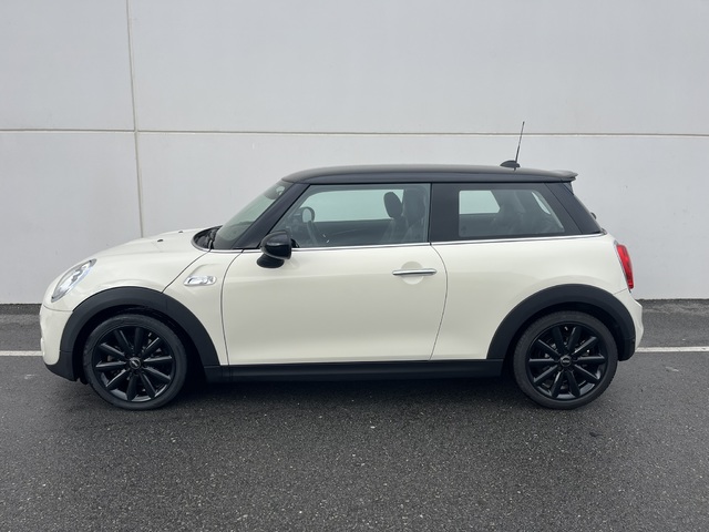 fotoG 2 del MINI MINI Cooper SD Auto 125  kW (170 CV) 170cv Diésel del 2018 en Coruña